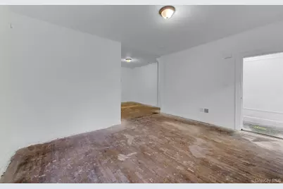 115-15 95th Avenue, Richmond Hill, NY 11419 - Photo 6