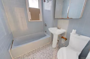 115-15 95th Ave, Richmond Hill, NY 11419 - Photo 12