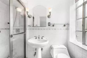 3001 Henry Hudson Pkwy, Bronx, NY 10463 - Photo 6