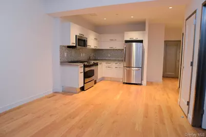 114 Greenpoint Avenue #4D, Brooklyn, NY 11222 - Photo 4