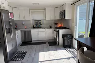 19 9th Ave, Huntington Station, NY 11746 - Photo 2