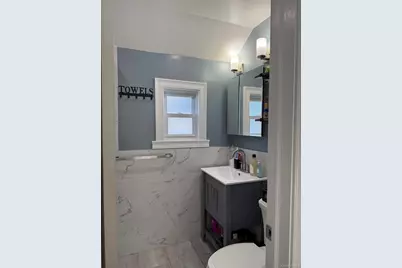 19 9th Avenue, Huntington Station, NY 11746 - Photo 4