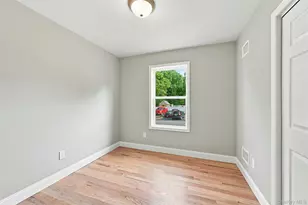 34 Malba Dr, Shirley, NY 11967 - Photo 18