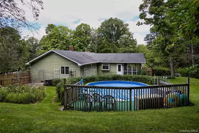 2800 Route 82, Pleasant Valley, NY 12569 - Photo 34