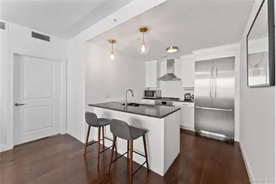 10 Byron Place #504, Larchmont, NY 10538 - Photo 6