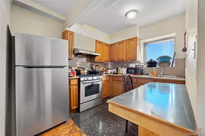 131-44 40 Road, Flushing, NY 11354 - Photo 2