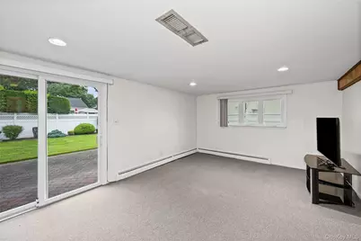 93 Toronto Avenue, Massapequa, NY 11758 - Photo 24