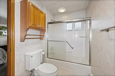 93 Toronto Avenue, Massapequa, NY 11758 - Photo 18