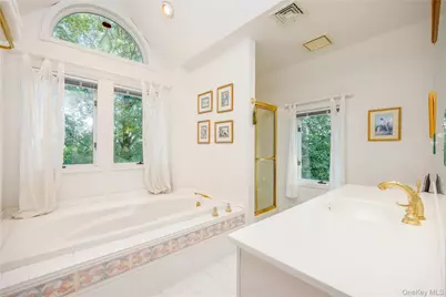 11 Hawk Nest Road, Tomkins Cove, NY 10986 - Photo 24