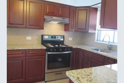 11 Juniper Road, Port Washington, NY 11050 - Photo 2