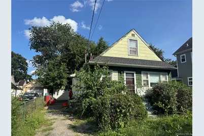 283 Doherty Avenue, Elmont, NY 11003 - Photo 2