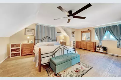 103 Queens Avenue, West Babylon, NY 11704 - Photo 26