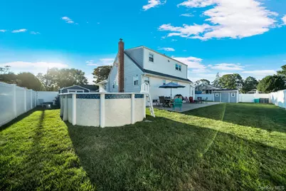103 Queens Avenue, West Babylon, NY 11704 - Photo 36