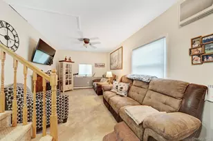 103 Queens Ave, West Babylon, NY 11704 - Photo 16