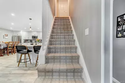 103 Queens Avenue, West Babylon, NY 11704 - Photo 24