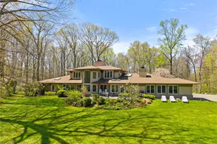60 Old Aspetong Rd, Katonah, NY 10536 - Photo 2