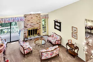37 Woodland Dr, Roslyn, NY 11576 - Photo 26