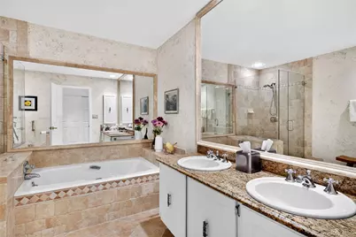 37 Woodland Drive, Roslyn, NY 11576 - Photo 18