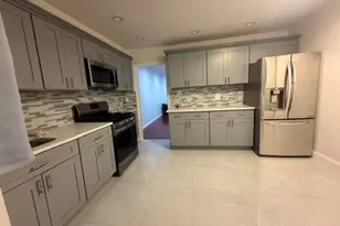 152-09 118th Ave, Jamaica, NY 11434 - Photo 4