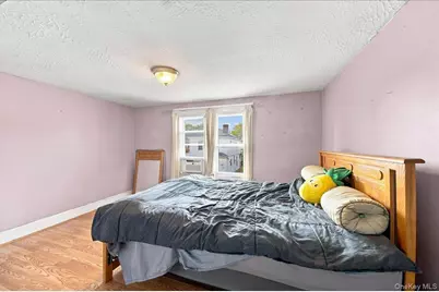 860 Hollywood Avenue, Bronx, NY 10465 - Photo 18