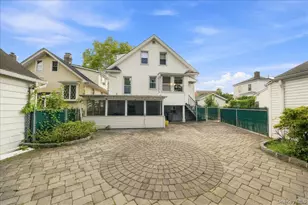 860 Hollywood Ave, Bronx, NY 10465 - Photo 28