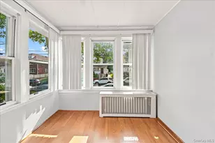 860 Hollywood Ave, Bronx, NY 10465 - Photo 8