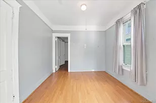 860 Hollywood Ave, Bronx, NY 10465 - Photo 10