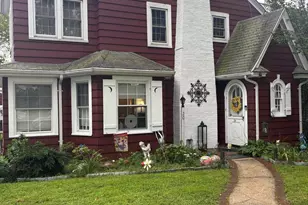 20 Huron Rd, Floral Park, NY 11001 - Photo 1