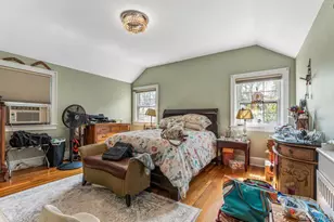 20 Huron Rd, Floral Park, NY 11001 - Photo 6