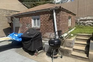 4428 Wilder Ave, Bronx, NY 10466 - Photo 10
