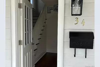 34 Kelsey Road, Poughkeepsie, NY 12601 - Photo 2