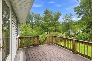 31 Red Barn Rd, Pine Bush, NY 12566 - Photo 6