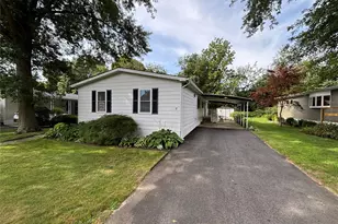 103 West Ln, Aquebogue, NY 11901 - Photo 4