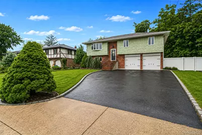 6 North Avenue, Smithtown, NY 11787 - Photo 1