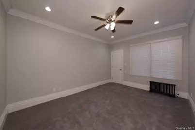 25 Trinity Place #5B, Hewlett, NY 11557 - Photo 6
