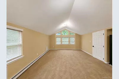 2357 Demeyer Street, Bronx, NY 10469 - Photo 4