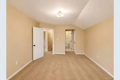 2357 Demeyer Street, Bronx, NY 10469 - Photo 8