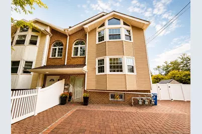 2357 Demeyer Street, Bronx, NY 10469 - Photo 2