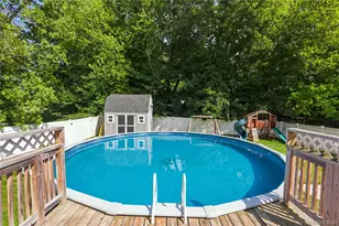 8 Loran Ct, Nanuet, NY 10954 - Photo 32