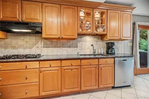 118 Chester Ave, Massapequa Park, NY 11762 - Photo 26