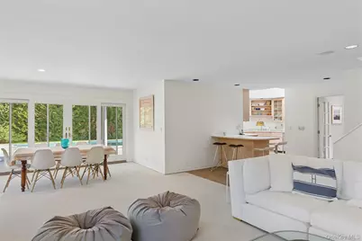 8 Niamogue Lane, Quogue, NY 11959 - Photo 10