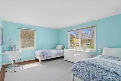 8 Niamogue Lane, Quogue, NY 11959 - Photo 18