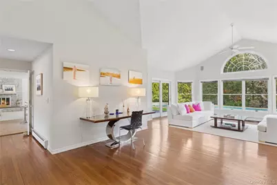 8 Niamogue Lane, Quogue, NY 11959 - Photo 6