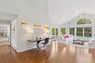 8 Niamogue Ln, Quogue, NY 11959 - Photo 6