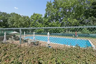 2 Church Ln, Valley Cottage, NY 10989 - Photo 32
