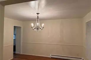 23 Jerome Rd, Syosset, NY 11791 - Photo 10
