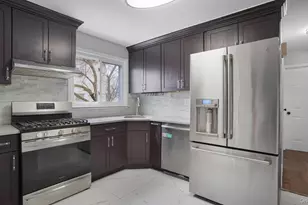 146-06 228th St, Springfield Gardens, NY 11413 - Photo 12