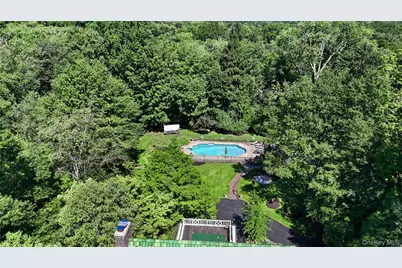 20 Demarest Avenue, West Nyack, NY 10994 - Photo 8