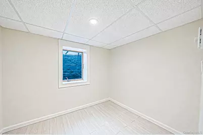 24 Alma Avenue, Lake Grove, NY 11755 - Photo 26
