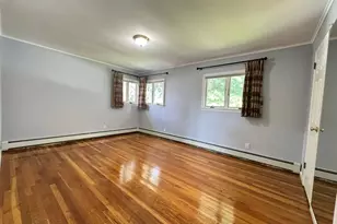 7 5th Pl, Syosset, NY 11791 - Photo 10